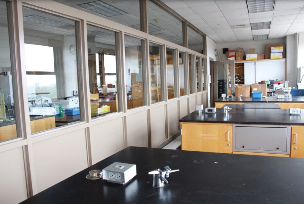 Living environment and chemistry labs during lunch