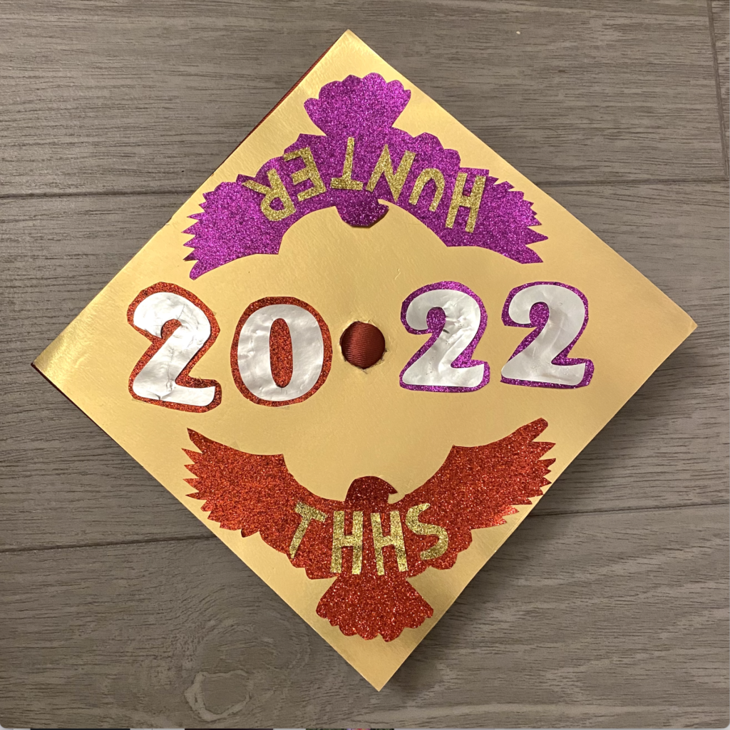Members+of+the+class+of+2022+share+their+graduation+caps+as+commencement+approaches