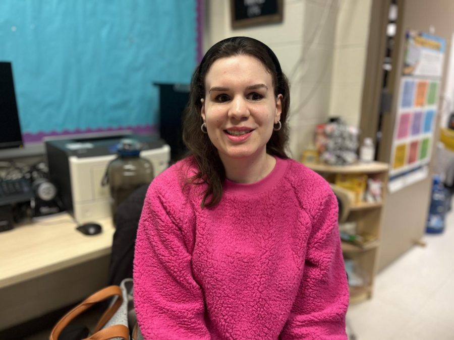 Introducing Valeria Jacobs, a new teacher in the STEM and ISS departments.