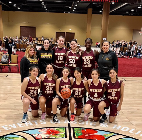 Girls Varsity Basketball competes in the KSA tournaments in Florida