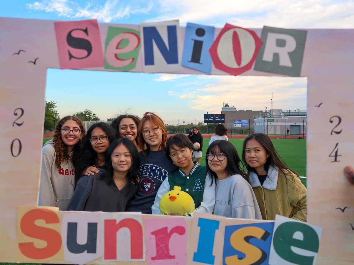 Seniors enjoying Senior Sunrise.