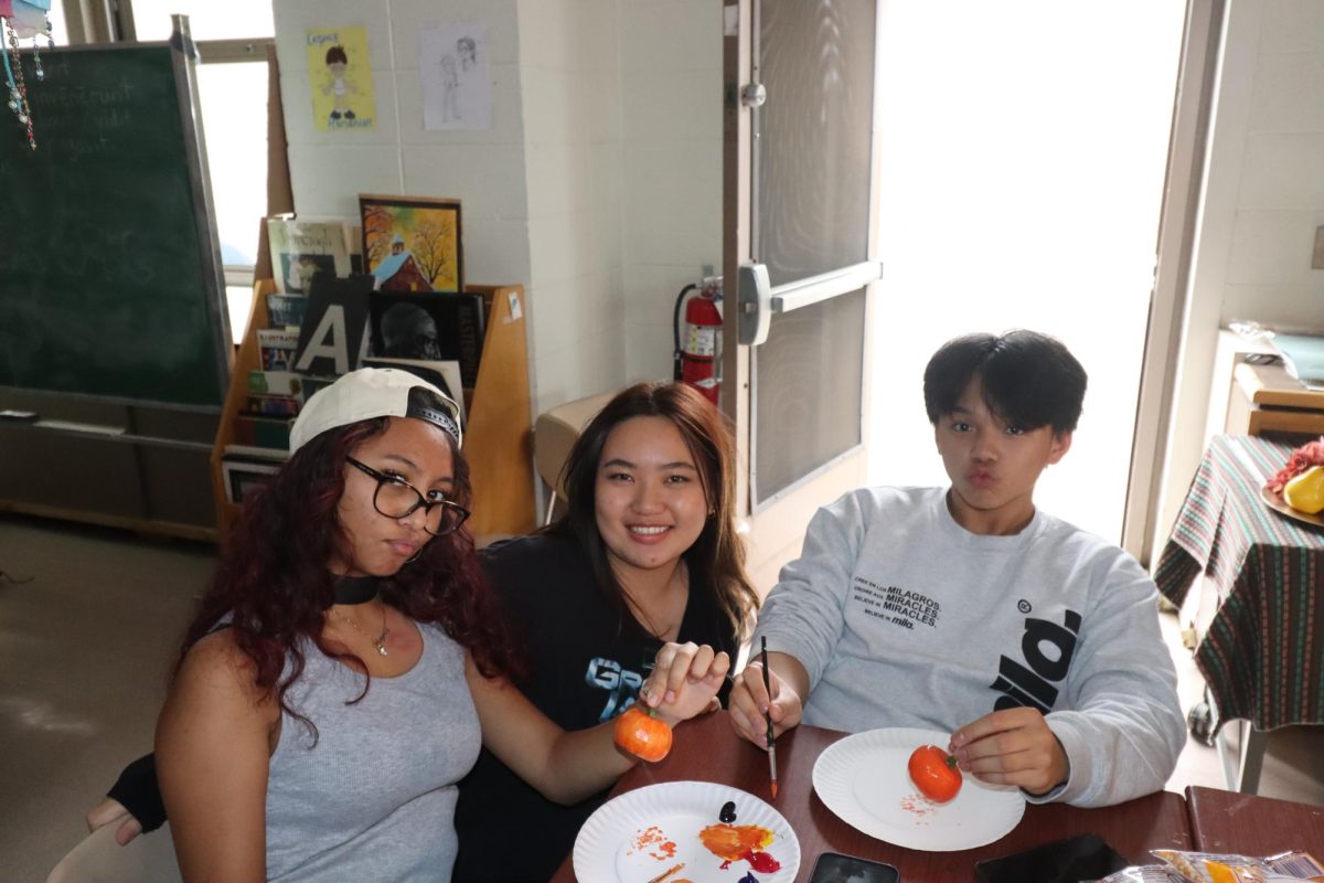 On Halloween, Art Club and Student Wellness collaborated and hosted a pumpkin painting event.