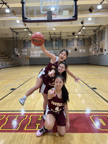 With playoffs on the horizon, Girls Varsity Basketball Captains lead their team to a 12-1 record