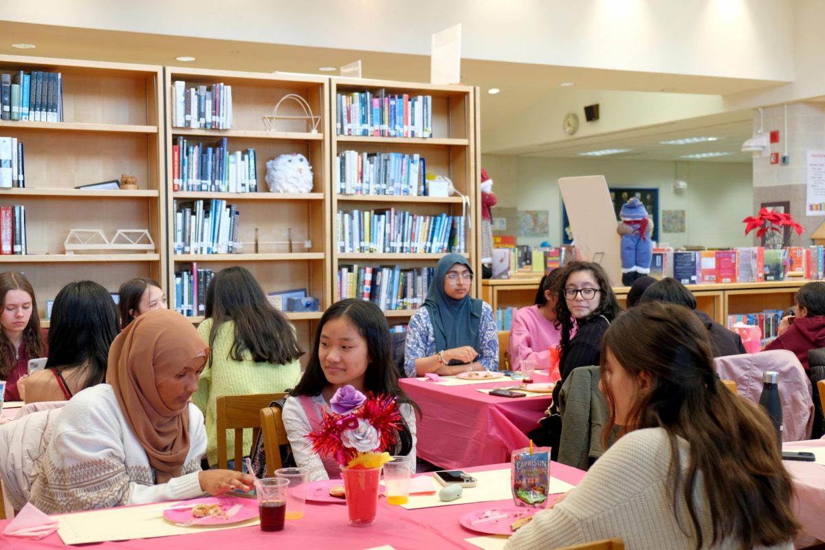 Students at the Read Dating event hosted by the Townsend Harris Reading Initiative.