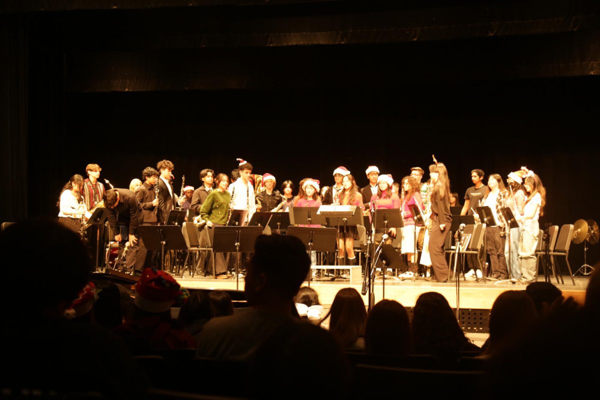 The Winter Mini-Concert took place from Bands 1-4 on Monday