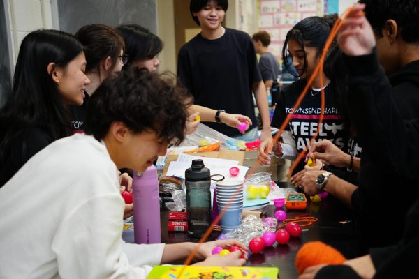 Robotics members participate in team bonding exercises at Robotics Kickoff on January 10