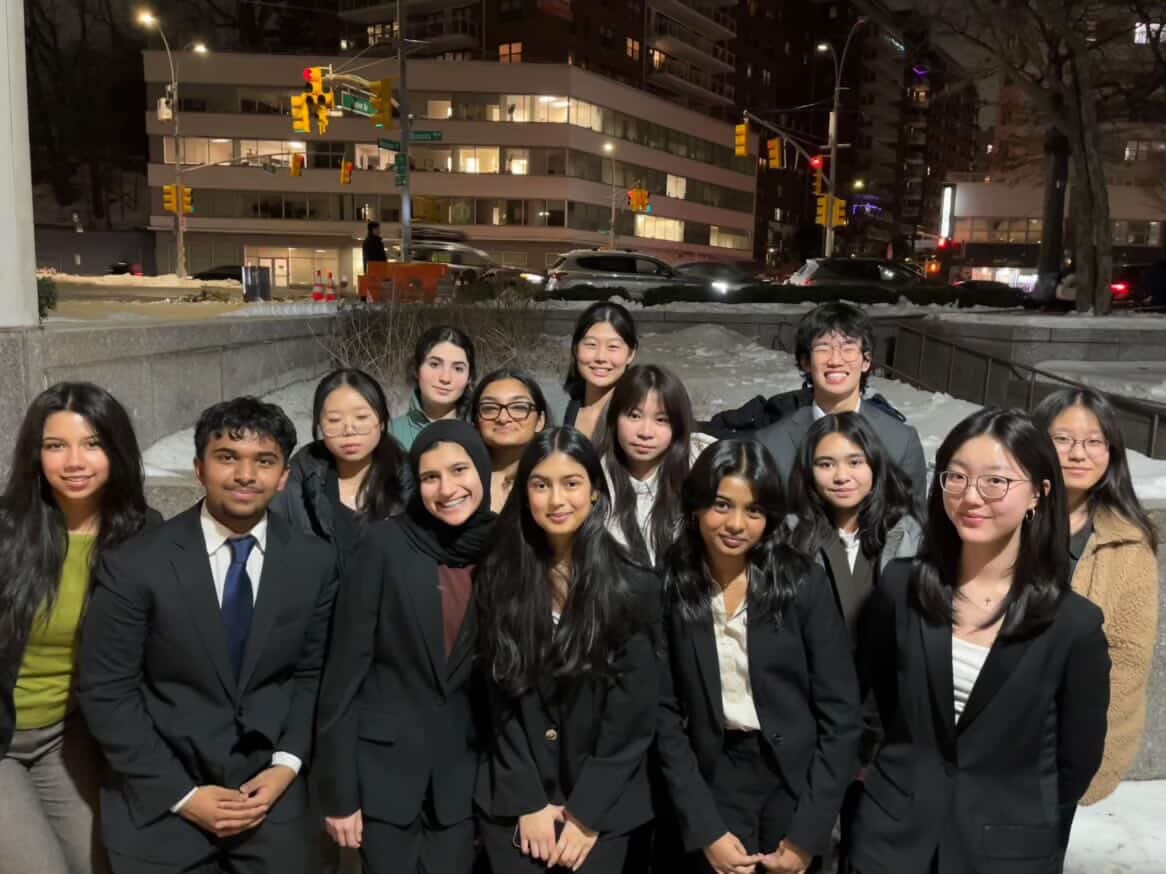 The Townsend Harris High School Mock Trial prosecution team defeated Martin Van Buren High School at the Queen’s Criminal Court on February 3rd, which marked the team’s first win of the season.