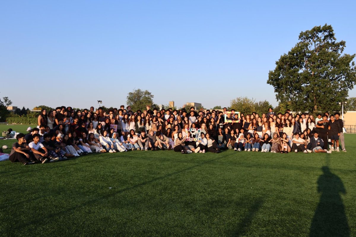 The Class of 2026 gathered together on the Queens College field for Senior Sunrise during the beginning of their senior year.