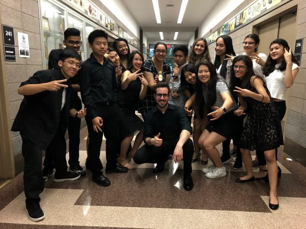 The THHS Hawkapella ensemble poses for a photo before their performance at the spring concert in 2019.